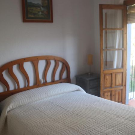 Hostal Moncada Гаусин Экстерьер фото