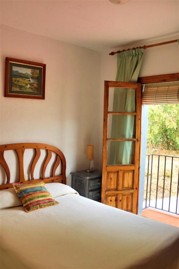 Hostal Moncada Гаусин Экстерьер фото
