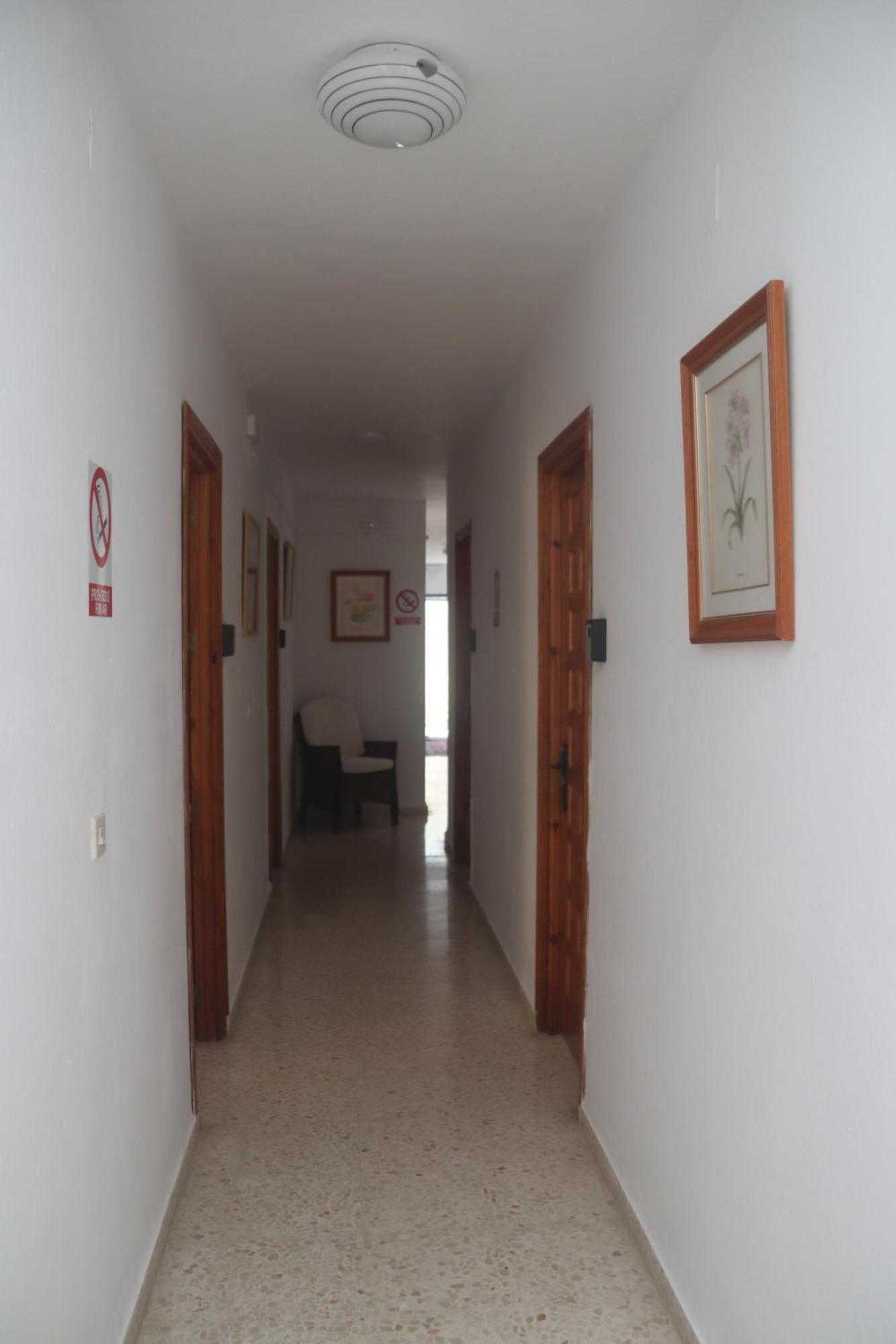 Hostal Moncada Гаусин Экстерьер фото