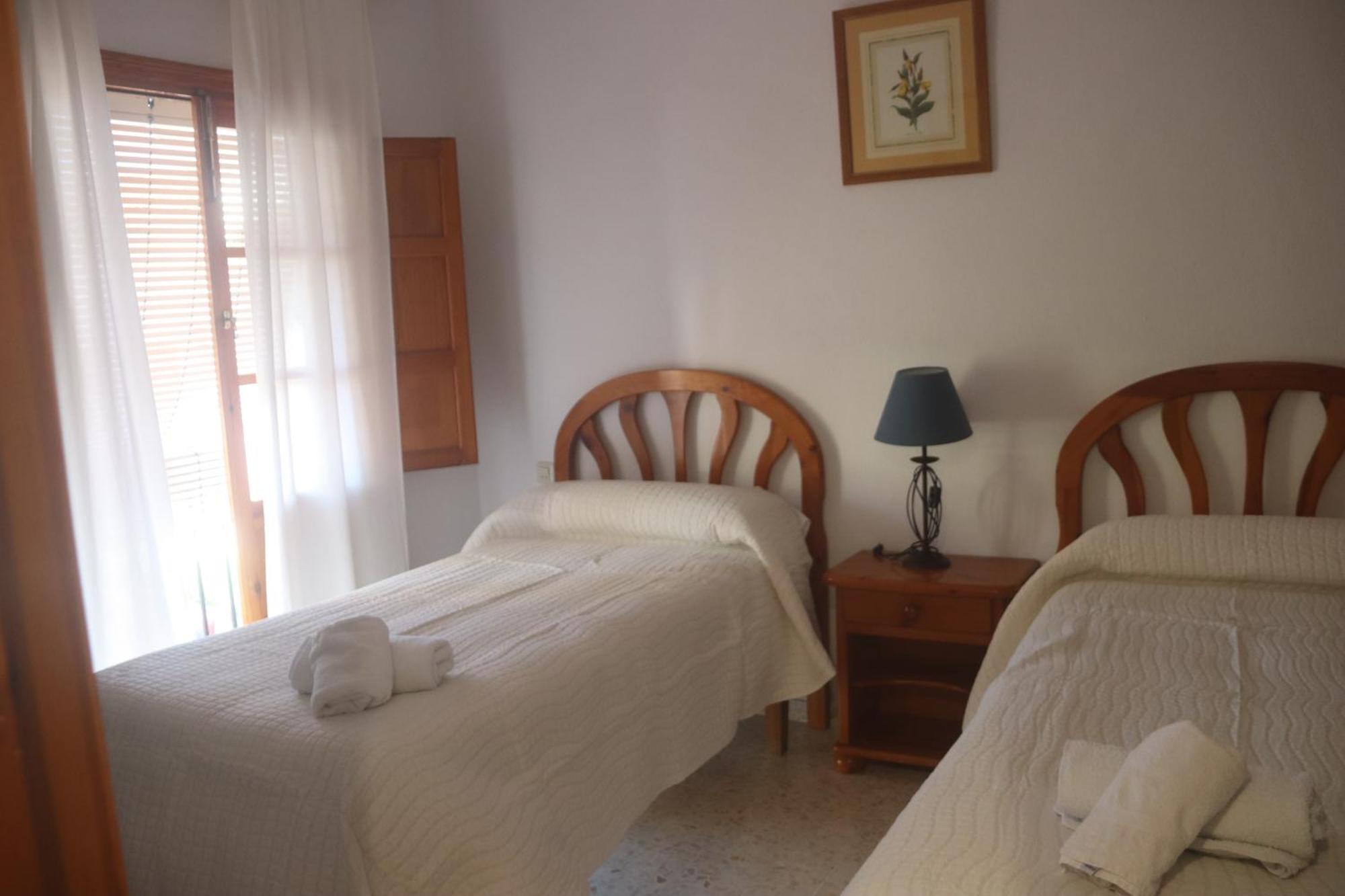 Hostal Moncada Гаусин Экстерьер фото